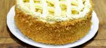 BOLO DIVINO DE ABACAXI 3 CAMADAS 26cm