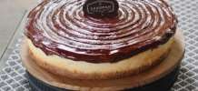 TORTA CHEESECAKE COM NUTELLA  26cm