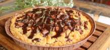 CUCA INTEIRA GOURMET GANACHE CHOCOLATE COM CHOCOLATE EM PEDAÇOS 