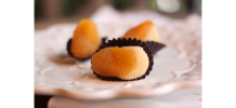 BOTÃO BRIGADEIRO BRANCO E DAMASCO ( MINIMO 30 UNIDADES)