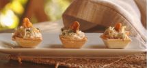 TORTINHA FRANGO COM NOZES MINI (MÍNIMO DE 30 UNIDADES)