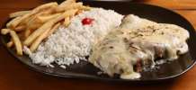 MILANESA DE FRANGO A QUATRE FROMAGES 