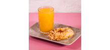 1 ENROLADINHO DE PRESUNTO E QUEIJO + 1 SUCO DE LARANJA