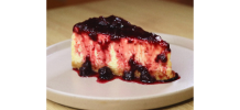 Cheesecake com geleia de frutas vermelhas