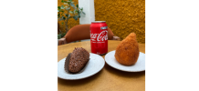 COXINHA FRANGO COM CATUPIRY + COXINHA DE BRIGADEIRO + COCA COLA 
