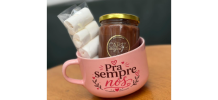 Caneca com Chocolate Quente e Marshmallows